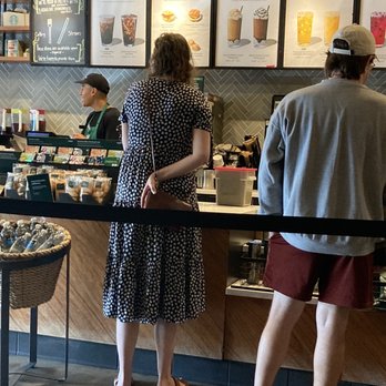 Starbucks - Coffee & Tea Near Me - Los Angeles, California Starbucks - Coffee & Tea Near Me - Los Angeles, California