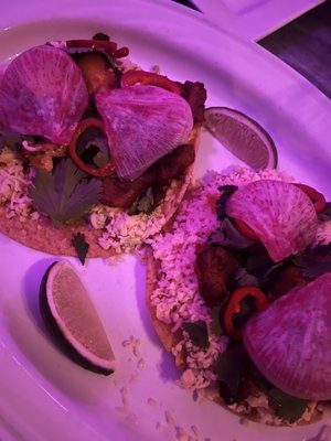 Metropolitan NY Pizza+Burgers+Cocktails by null Metropolitan NY Pizza+Burgers+Cocktails by null