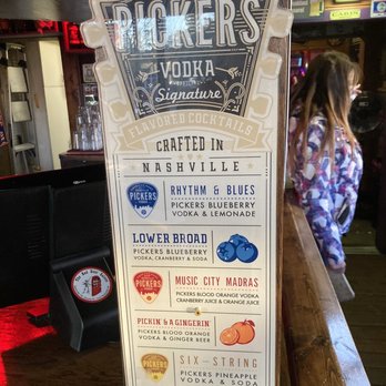 Red Door Saloon - Bars Near Me - Nashville, Tennessee