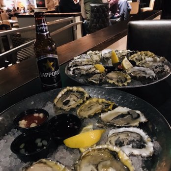 The Oyster Bar - Bars Near Me - Stateline, Nevada