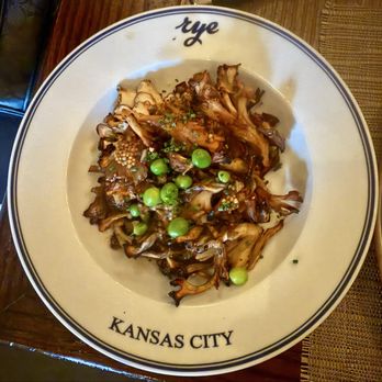Rye Leawood - Grilled Maitake mushrooms - New American Near Me - Leawood, Kansas