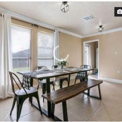 Dat Housewife Services - Breakfast area
