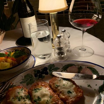 Bellini - Veal Parmegiana with fresh tomato salad - Italian Near Me - Miami, Florida Bellini - Veal Parmegiana with fresh tomato salad - Italian Near Me - Miami, Florida