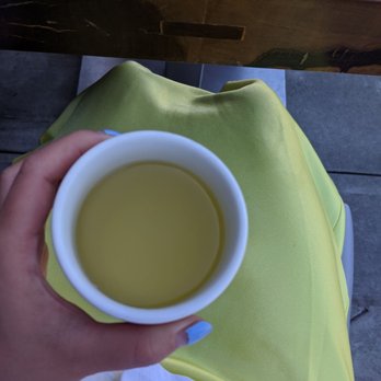 Morimoto Napa - Lovely sencha tea that matched my skirt - Japanese Near Me - Napa, California