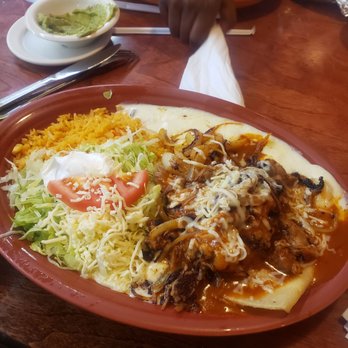 El Gallo Mexican Restaurant - a plate of food - Mexican Near Me - Sutton, West Virginia