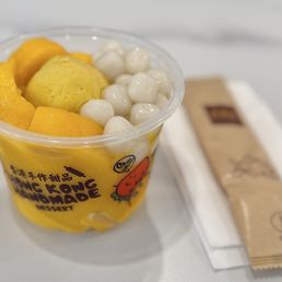 Jumbo Mango Chewy Ball Jumbo / 芒の丸子