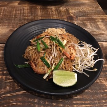 Sip Saam Thai - Shrimp Pad Thai - Thai Near Me - Austin, Texas Sip Saam Thai - Shrimp Pad Thai - Thai Near Me - Austin, Texas