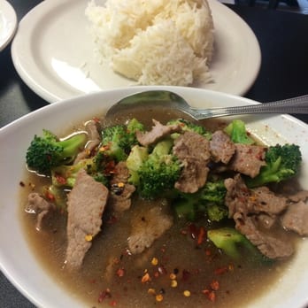 Krua Thai Restaurant - Beef and Broccoli - Thai Near Me - Abilene, Texas