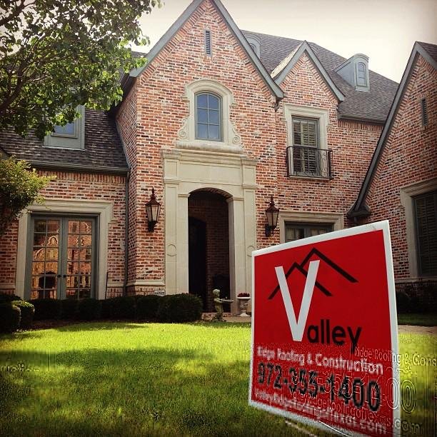 Slide of Valley Ridge Roofing & Construction