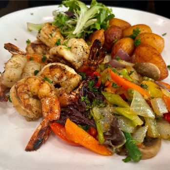 Habib's Cuisine - shrimp and vegetables on a plate - Middle Eastern Near Me - Dearborn, Michigan Habib's Cuisine - shrimp and vegetables on a plate - Middle Eastern Near Me - Dearborn, Michigan