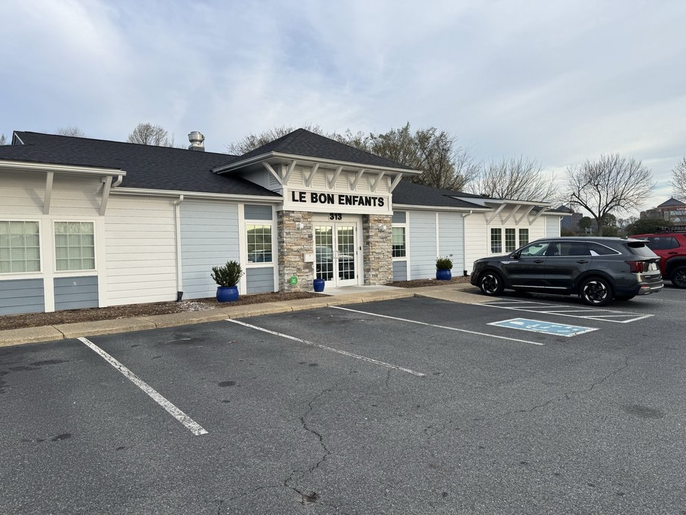 Le Bon Enfants - childcare center in Virginia Beach, VA