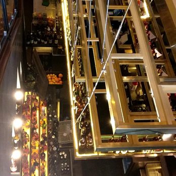 Del Frisco's Double Eagle Steakhouse - Bar view from the 2nd floor. Happy hour! - Steakhouses Near Me - Washington, DC, District of Columbia