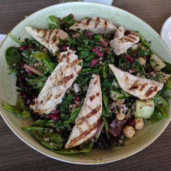 Lumes Brunch Cafe - spinach salad - Breakfast & Brunch Near Me - Willowbrook, Illinois