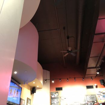 Memphis Blues BBQ - Barbeque Near Me - Vancouver, British Columbia