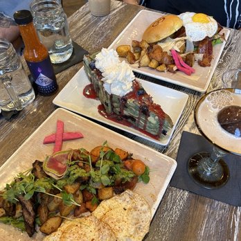 Yaz's Table - Steak and eggs, seasonal wild berry French toast, and breakfast burger - Breakfast & Brunch Near Me - Abington, Massachusetts Yaz's Table - Steak and eggs, seasonal wild berry French toast, and breakfast burger - Breakfast & Brunch Near Me - Abington, Massachusetts
