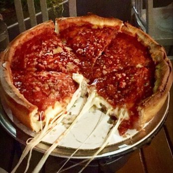 Giordano's - Deep dish Love - Pizza Near Me - Chicago, Illinois Giordano's - Deep dish Love - Pizza Near Me - Chicago, Illinois