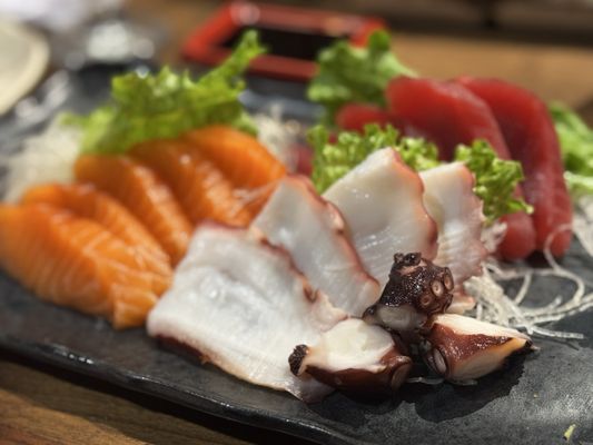 Hiro Sushi by null