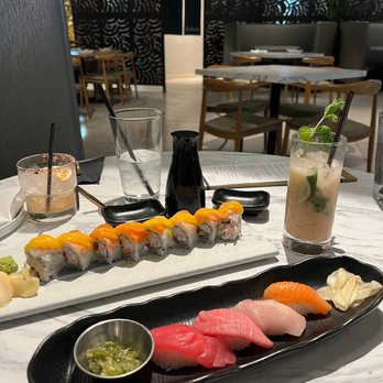 Zu Izakaya - ASU - Mango roll and Nigiri flight - Sushi Bars Near Me - Tempe, Arizona