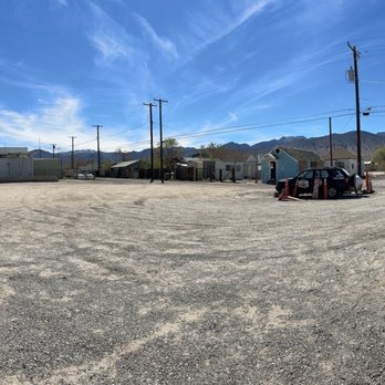 Old Nevada Pizza - LOTS of PARKING. Bring your motorhomes and toy trailers. - Pizza Near Me - Hawthorne, Nevada Old Nevada Pizza - LOTS of PARKING. Bring your motorhomes and toy trailers. - Pizza Near Me - Hawthorne, Nevada