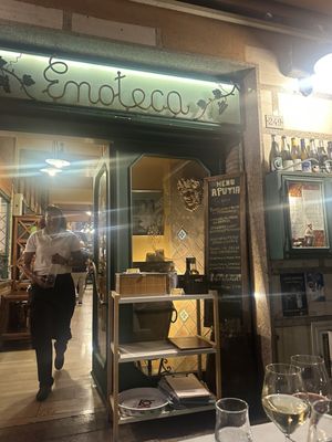 À Putìa - Enoteca e Cucina by null