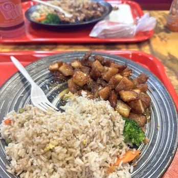 Masa Asian Express - General Tso Chicken - Asian Fusion Near Me - Akron, Ohio