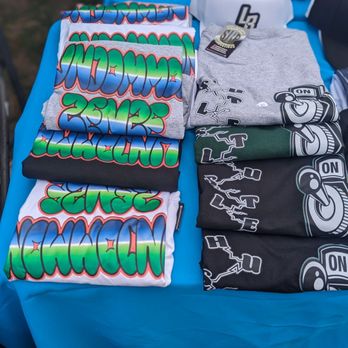 Custom Unlimited - Screen Printing/T-Shirt Printing Near Me - Long Beach, California Custom Unlimited - Screen Printing/T-Shirt Printing Near Me - Long Beach, California