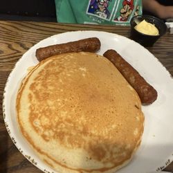Country Cookin Diner - Kids meal two pancakes