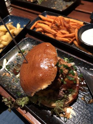 Broderick Irish Pub Elmshorn – Bier, Burger, Live-Musik & Events by null