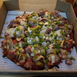 Deluxe Pizza