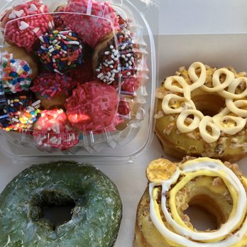 Donut licious - Pandan cake donut, Banana, & walnut vanilla. Soft and chewy donut holes. - Donuts Near Me - Spring, Texas