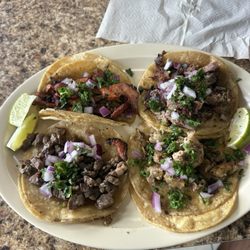 Taqueria Miyagi - Asada pastor carnitas tripa