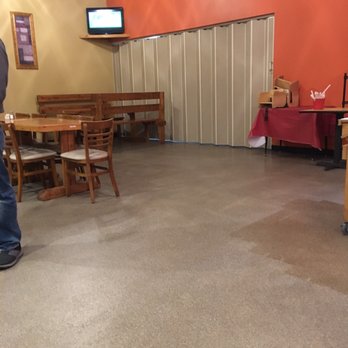 Ritchie's Backyard Bbq - More seating - Barbeque Near Me - Piketon, Ohio