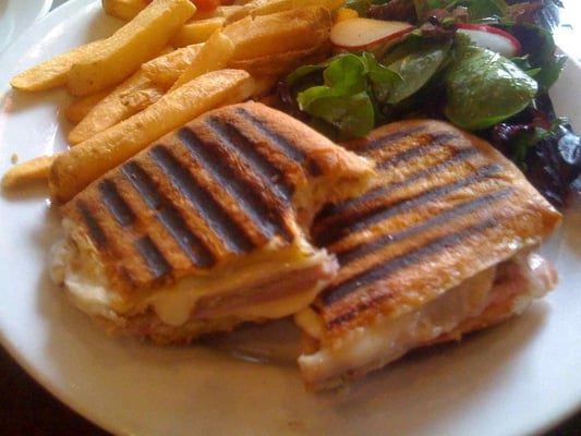 21st Amendment Brewery & Restaurant by null