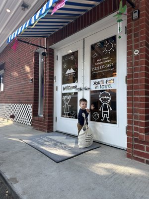 Casa De Ninos Bilingual Montessori School