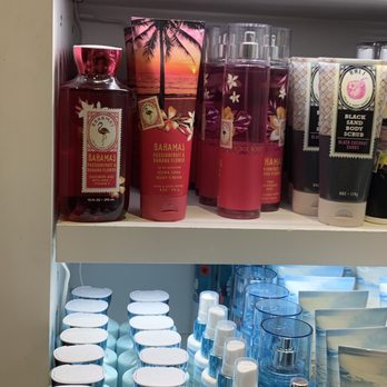 Bath & Body Works - Cosmetics & Beauty Supply Near Me - Glendale, California Bath & Body Works - Cosmetics & Beauty Supply Near Me - Glendale, California