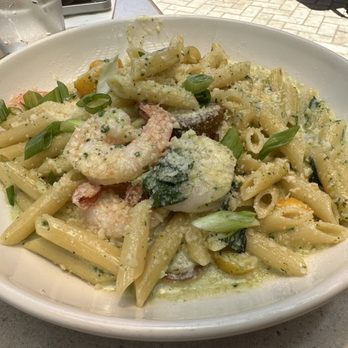 Tomatina - Shrimp and Spinach Pappardelle* w/ Penne Pasta - Pizza Near Me - Union City, California Tomatina - Shrimp and Spinach Pappardelle* w/ Penne Pasta - Pizza Near Me - Union City, California