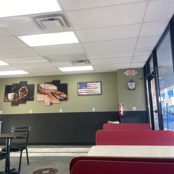Donut Crown - Donuts Near Me - Marble Falls, Texas