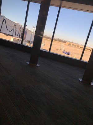 Bill and Hillary Clinton National Airport by null