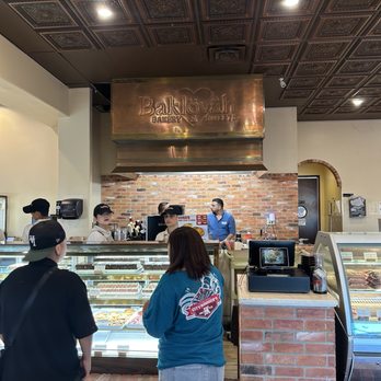 Baklovah Bakery - Desserts Near Me - San Antonio, Texas