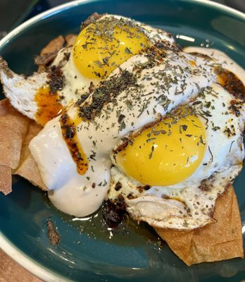 The Grey Jay by null