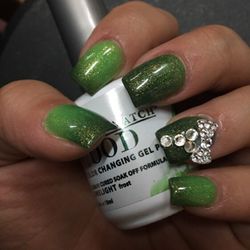 NBC Nails - Mood polish with design gems!