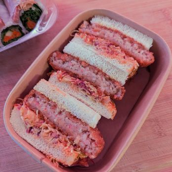 Mon Superette - Crab Cake Sando - Vietnamese Near Me - Piedmont, California