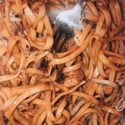 Chicken Lo Mein