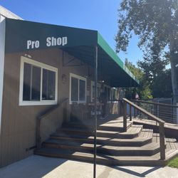 Heroes Golf Course - Super friendly Ruben Rosales to greet us at the Pro Shop