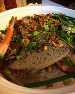 Pho Cuong by null