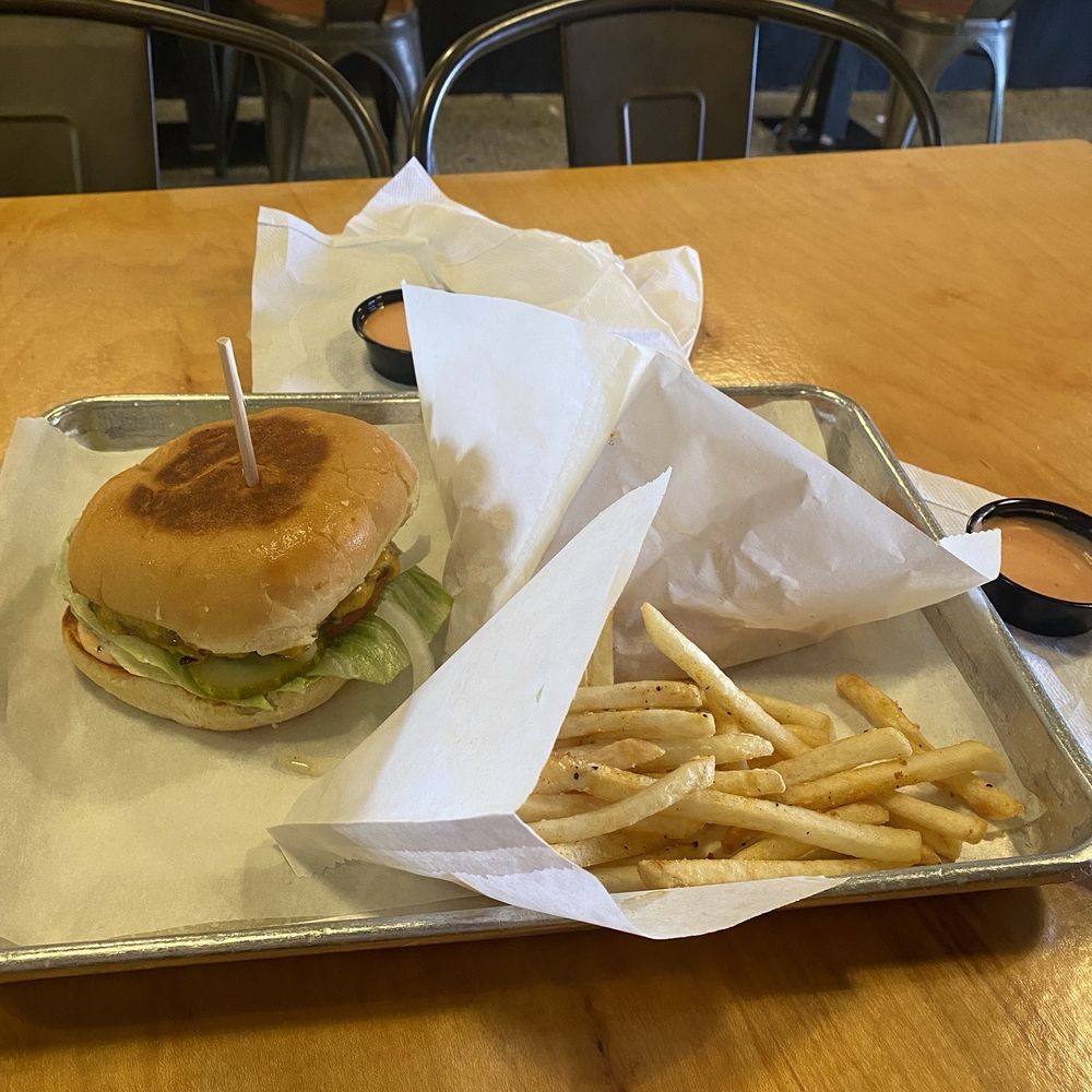 CHOM Burger - Burgers Near Me - Provo, Utah