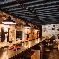 Soprano's Social Club & Wine Bar