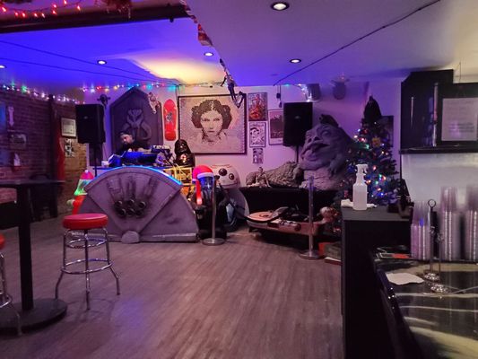 7 Stars Bar & Grill by null