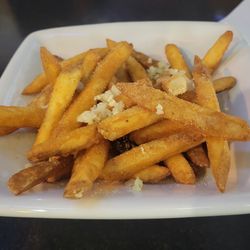 Garlic fries