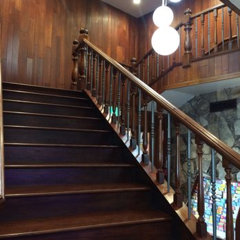 Kings Inn San Diego - Gorgeous staircase - San Diego, CA